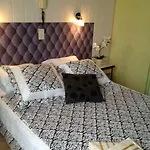 Le Milan Hotel 2*
