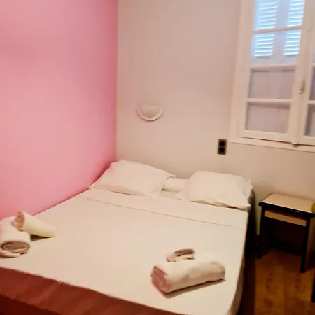 Le Milan Ξενοδοχείο Λούρδη