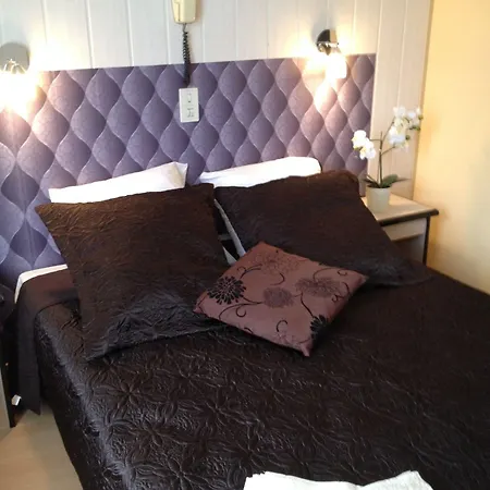 Le Milan Hotel Lourdes