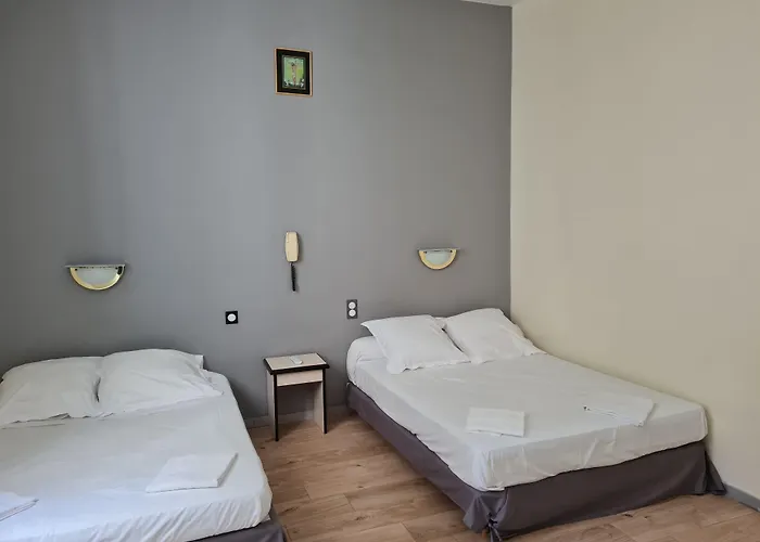 Hotel Le Milan Lurdy