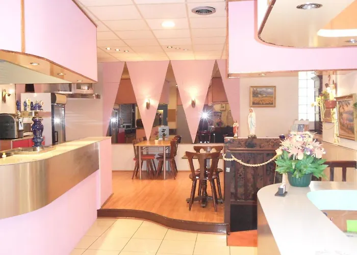 Szálloda Le Milan 2*