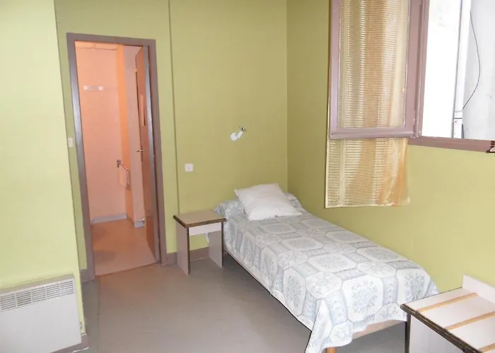 Le Milan Hotel Lurdy